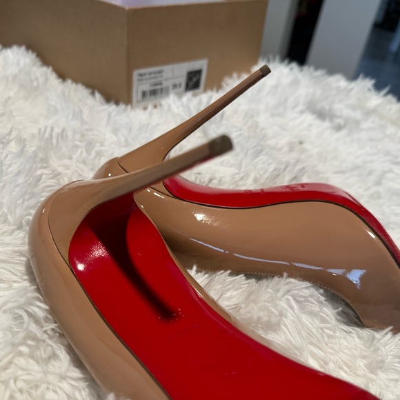 Authentic Christian Louboutin, Tibur 100 Patent - Picture 4 of 13